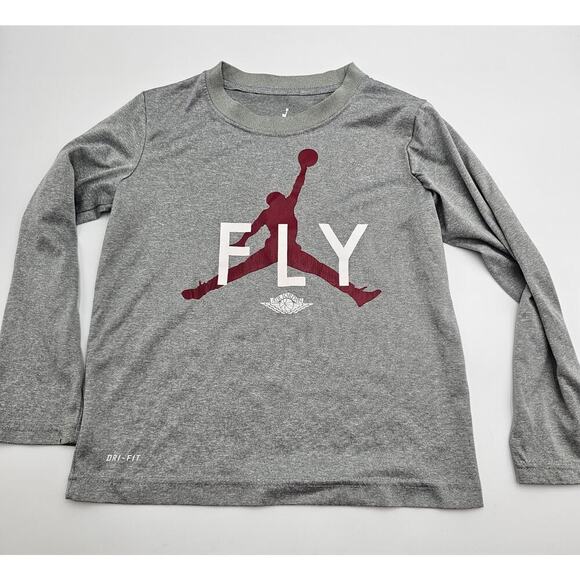 2 Air Jordan Boy's Size 5/6/7 Gray Long Sleeve and Short Sleeve Shirts - Picture 5 of 8